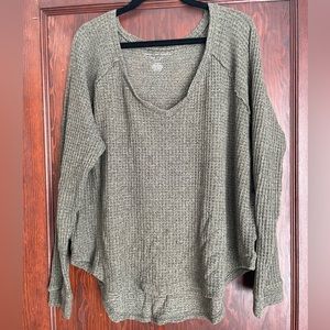 MOVING SALE! American Eagle long sleeve